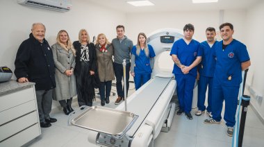 Ya está instalado el tomógrafo y el intendente Rojas anunció una nueva compra para el hospital