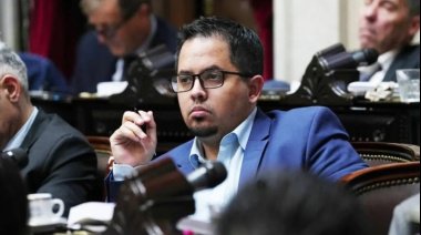 Más problemas para el Gobierno: Aparecieron audios de un diputado libertario negociando el desvío de fondos