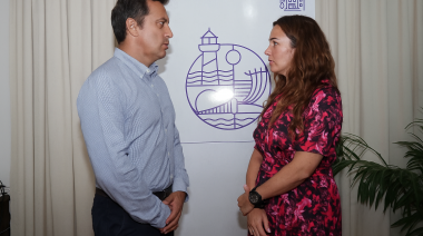 En paralelo: ¿Arturo se copia de las actividades de Jimena en el Puerto?