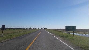 Accidente fatal en Ruta 86: Murió un moticiclista al impactar contra un camión