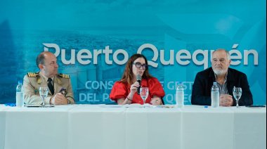 Jimena López se despide de Puerto Quequén con déficit cero, dos records históricos y una reflexión sobre "puertos millonarios en comunidades pobres"