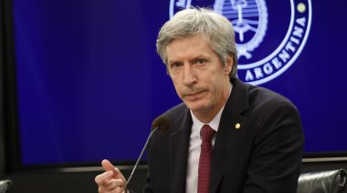 Dólar: El Banco Central ajustará las bandas cambiarias por inflación mensual