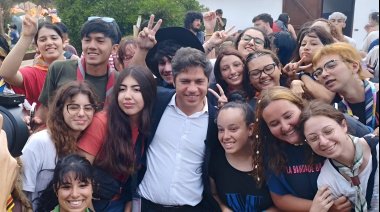 Kicillof encabeza el cierre del Campamento Scout Nacional en Necochea con más de 4.500 jóvenes