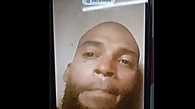 Buscan a un dominicano de 43 años que no vuelve a su casa en Quequén