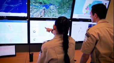Prefectura Naval está movilizada por el ingreso de una gigantesca flota china al Mar Argentino