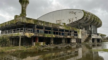 "El intendente está muy mal asesorado": ¿Miente Rojas con la subasta del Casino?