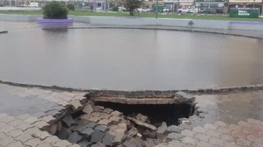 Podrían tapiar un amplio sector de la Rambla por riesgo de derrumbe