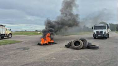 Conflicto por tarifas de fletes de granos: Sin acuerdo, crecen las protestas y se paraliza la actividad portuaria