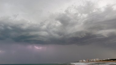 Suspendieron las clases del turno tarde y vespertino en Necochea por el alerta meteorológico
