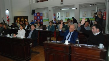 El Concejo Deliberante aprobó el aumento del boleto de colectivo y pasará a costar $1.900