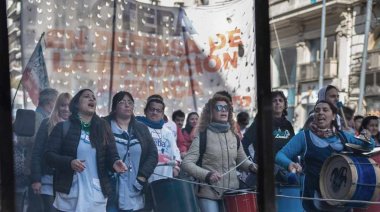 Conflicto docente: Los gremios rechazaron la oferta de Provincia