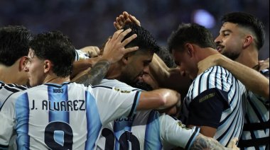 A cuartos: En un partido para el infarto, Argentina eliminó a Egipto en el final