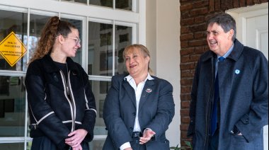 Municipio diplomático: En San Cayetano recibieron al cónsul de Italia