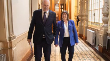 Ley de Propiedad Privada: Bullrich se reunió con Sturzenegger y aseguró que el proyecto "va a salir"