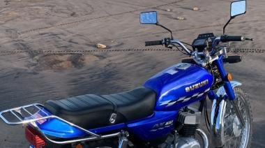 Inseguridad en Villa del Deportista: Robaron una moto mientras su dueño dormía