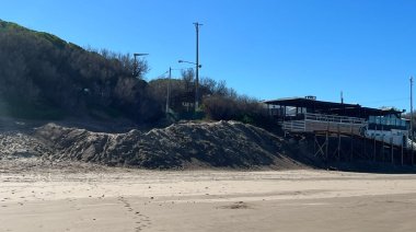 Nueva Necochea vs 4x4: Cerraron la bajada de camionetas a la playa en la zona de Kabryl