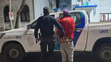 Aprehendieron a un hombre que portaba un arma blanca