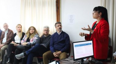 San Cayetano participó de una reunión regional para fortalecer la atención sanitaria