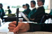 El Gobierno lanzó los “Vouchers Educativos” para familias que no puede pagar escuelas privadas: Cómo acceder al beneficio