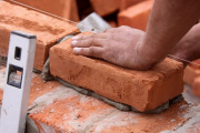 Según el Indec, la construcción pierde más de 430 puestos de trabajo por día