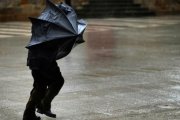 Continua la alerta naranja por vientos de casi 100 km/h