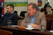 El Concejo y la rosca: ¿Nueva Necochea usa a los serenos de buques para "rayarle" el coche a Kicillof?