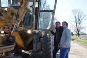 La Muni puso a un ingeniero civil ex Vialidad Nacional para arreglar las calles de tierra en Necochea y Quequén