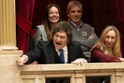 Imagen de Javier Milei en caída: Aprobación en su nivel más bajo y rechazo récord en abril