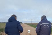 San Cayetano: Avanzan las gestiones para reparar caminos y alcantarillas dañadas por el agua