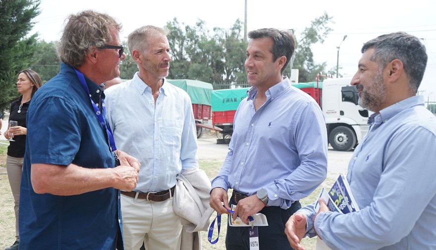 El intendente Rojas participó en el acto por el 40º aniversario de la concesión de ACA en Puerto Quequén