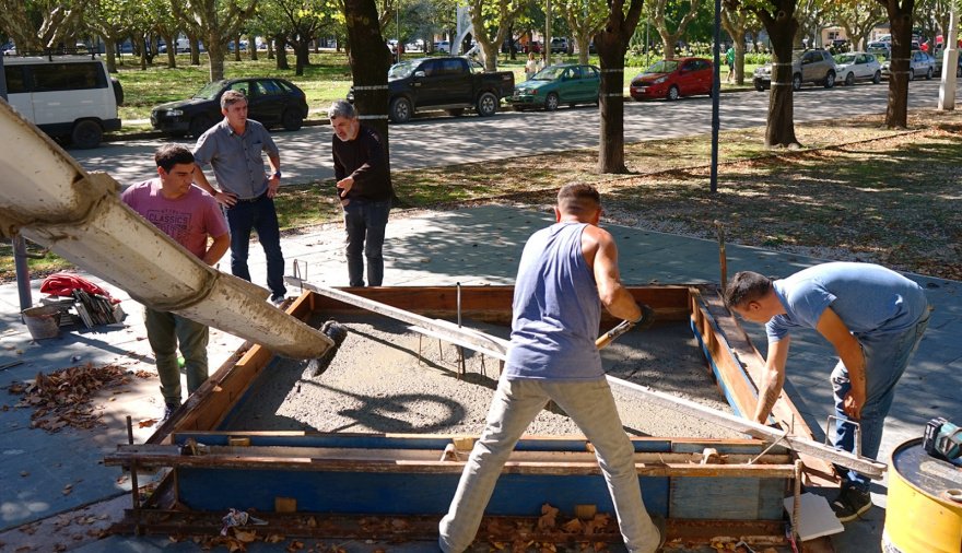 Propaganda para el 2 de abril: La Comuna intentará inaugurar un nuevo monumento a las Malvinas sin terminar