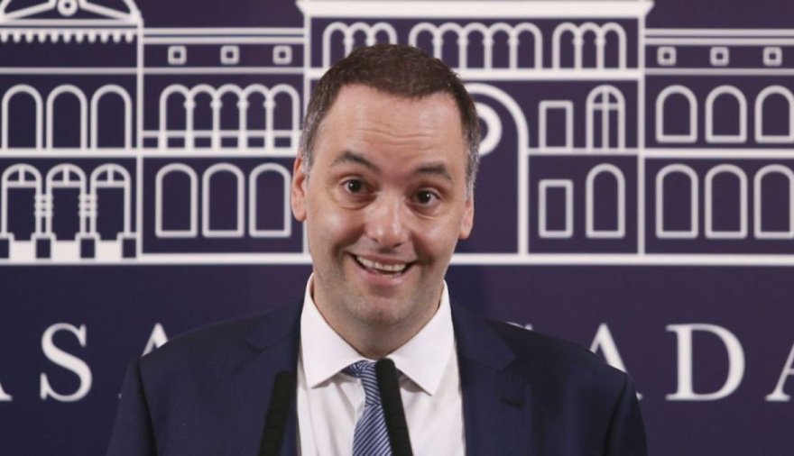 Caso Adorni: Las mujeres que le prestaron dinero para comprar los departamentos fueron citadas a declarar