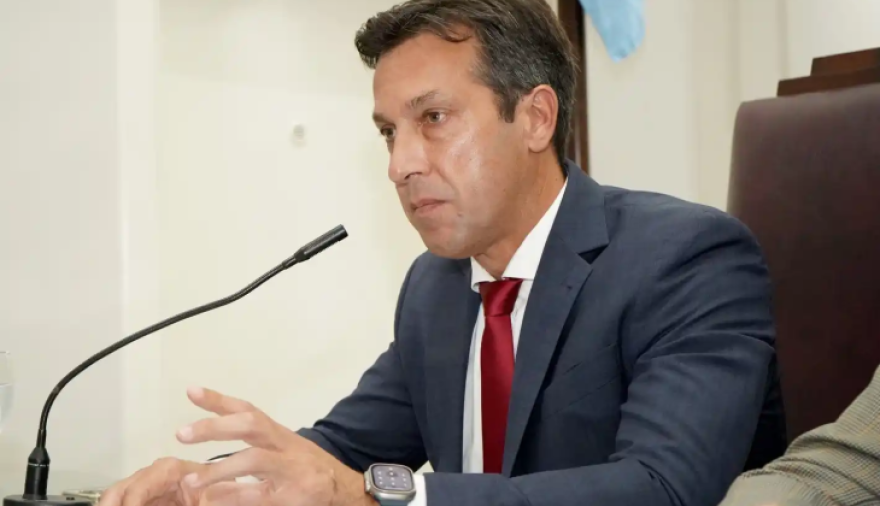 La oposición presiona a Arturo Rojas para que declare la emergencia sanitaria en La Dulce y Juan N. Fernández