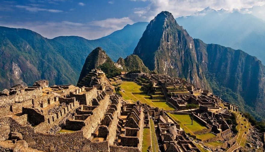 Turismo Responsable en la Llaqta: Cómo Visitar Machu Picchu sin Afectar el Patrimonio Arqueológico