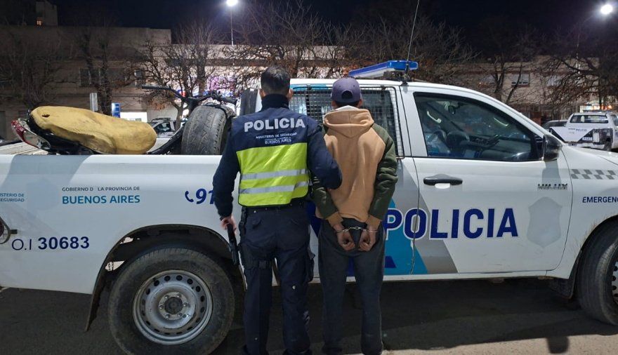 Un control policial terminó con una moto secuestrada y un detenido