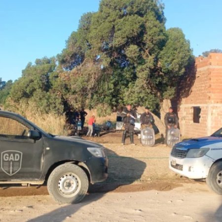 Quequén: Secuestraron armas y drogas en un allanamiento