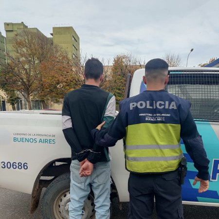 Violenta pelea familiar terminó con dos detenidos