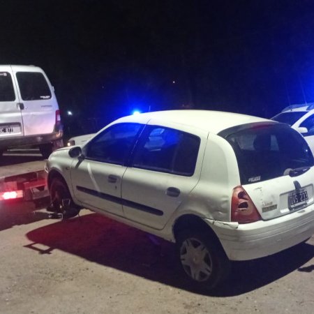 Dos aprehendidos y dos autos secuestrados en un control sobre la Ruta 88