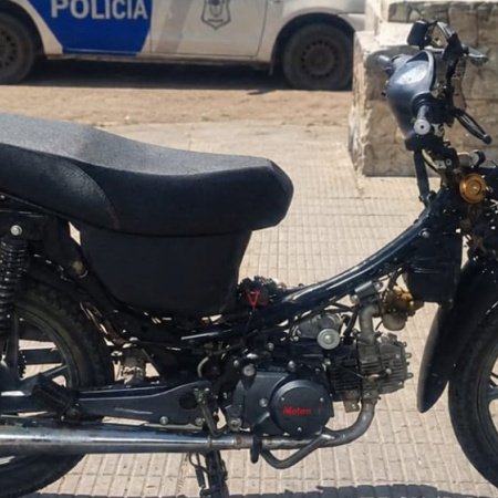 Recuperaron una moto robada del predio municipal de Tránsito